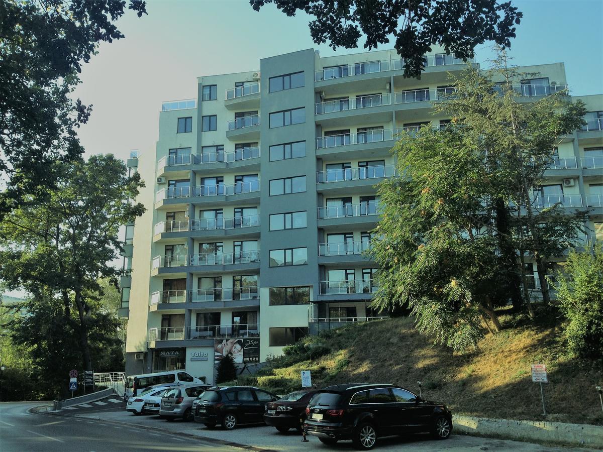 Apartments Yalta Golden Sands Ngoại thất bức ảnh
