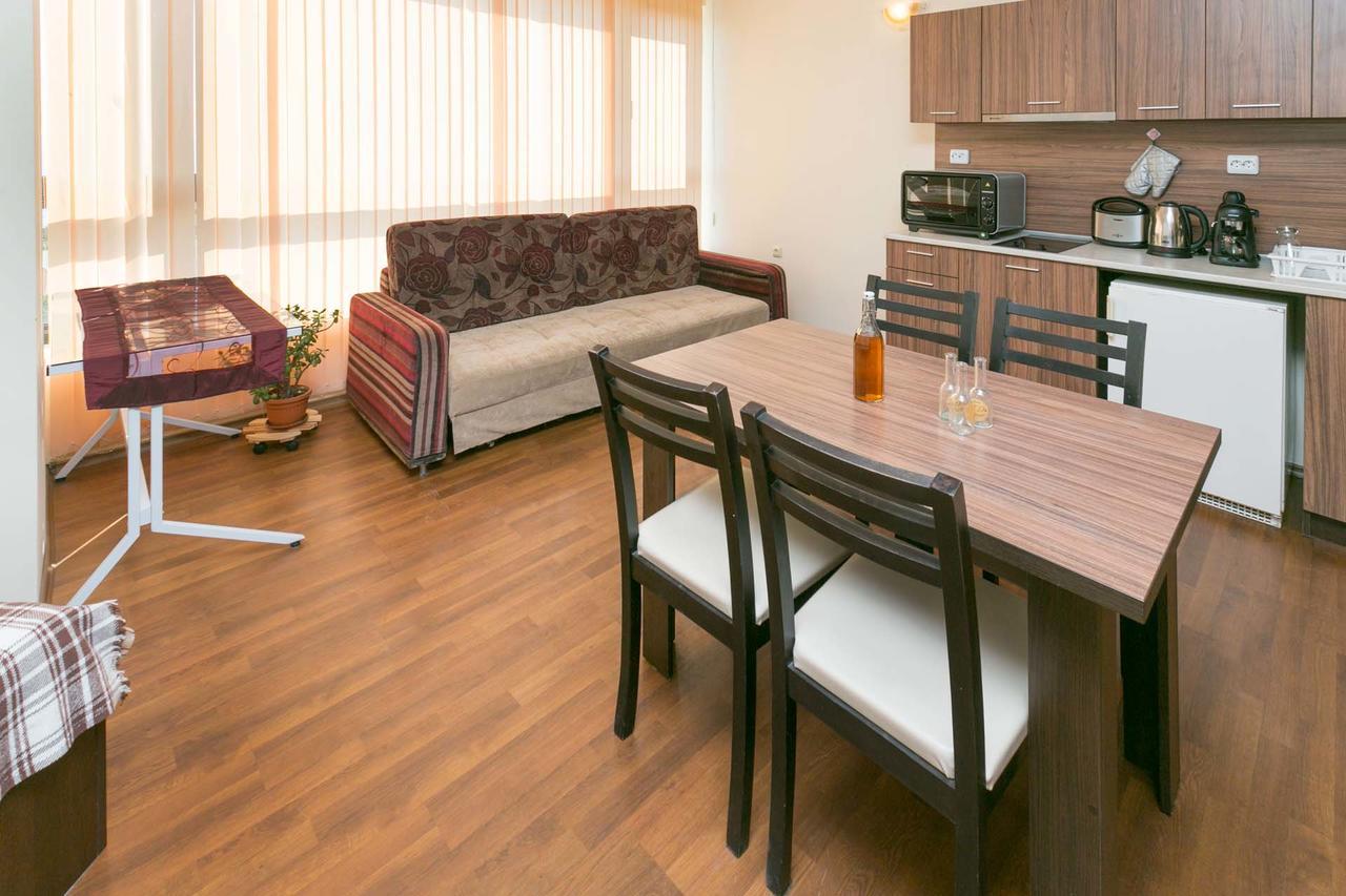 Apartments Yalta Golden Sands Ngoại thất bức ảnh